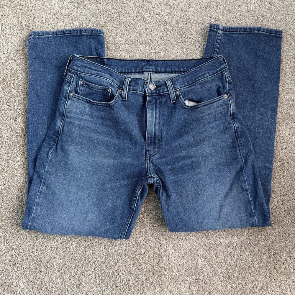 Levis 514 Jeans Mens 33x30 Medium Wash Blue Denim Regular Straight Pants Casual